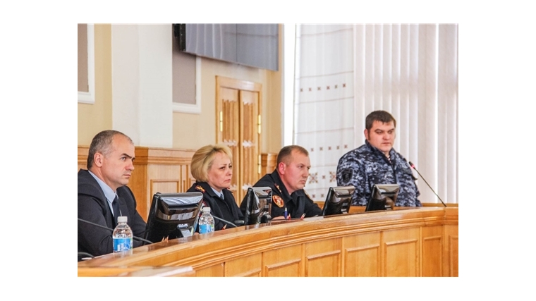 Алексей Ладыков провел заседание антитеррористической комиссии в Чебоксарах