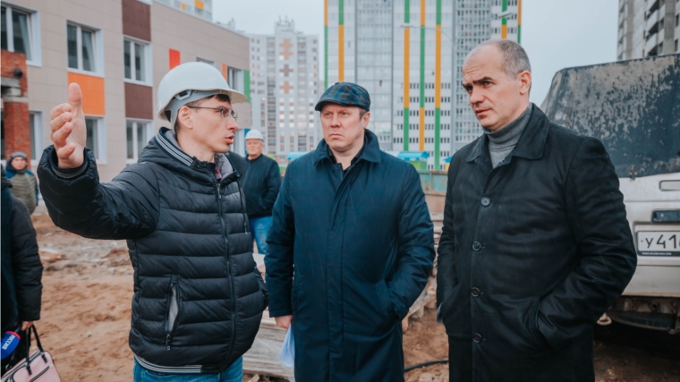 Алексей Ладыков проверил, как в городе идет строительство новых детсадов