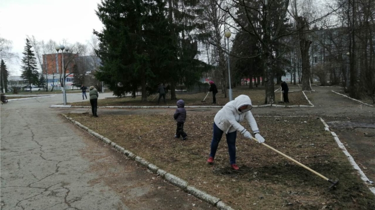 В городе продолжаются экологические мероприятия по очистке территории